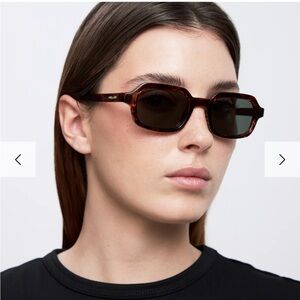 Meller Dotia Tigirs Olive
Tortoise Shell Sunglasses